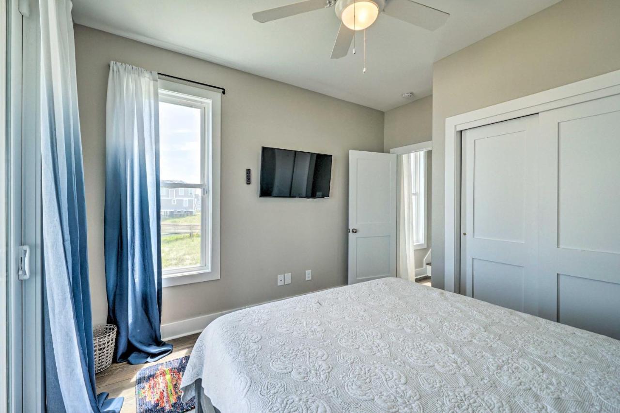 Beachfront Oasis With 2 Large Decks, Bbq And Views! Topsail Beach Exterior photo